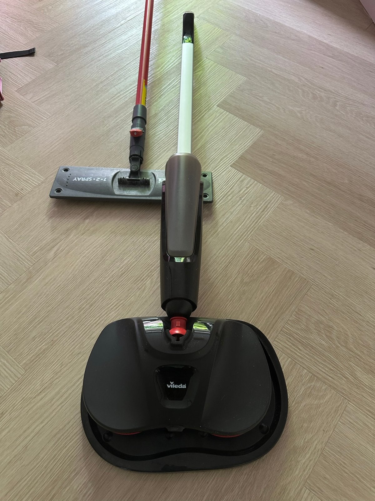 Vileda Looper Dweilmachine + Vileda 1.2 Spraymop, Ophalen, Mop of Dweil