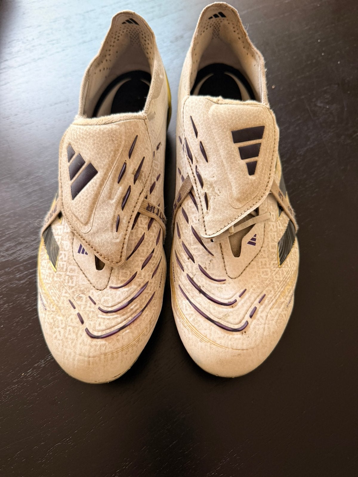 Adidas Predator 42 2/3 in goede staat, Schoenen, Zo goed als nieuw, Maat M, Ophalen of Verzenden