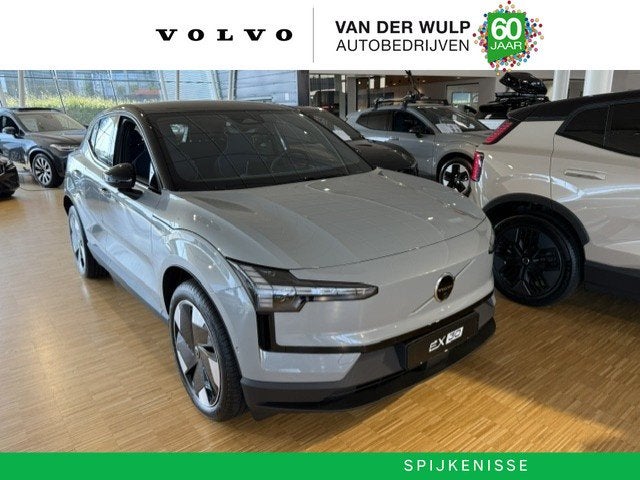 Volvo EX30 P5 Long Range 69kWh/272PK Ultra Europa | 360 | BL