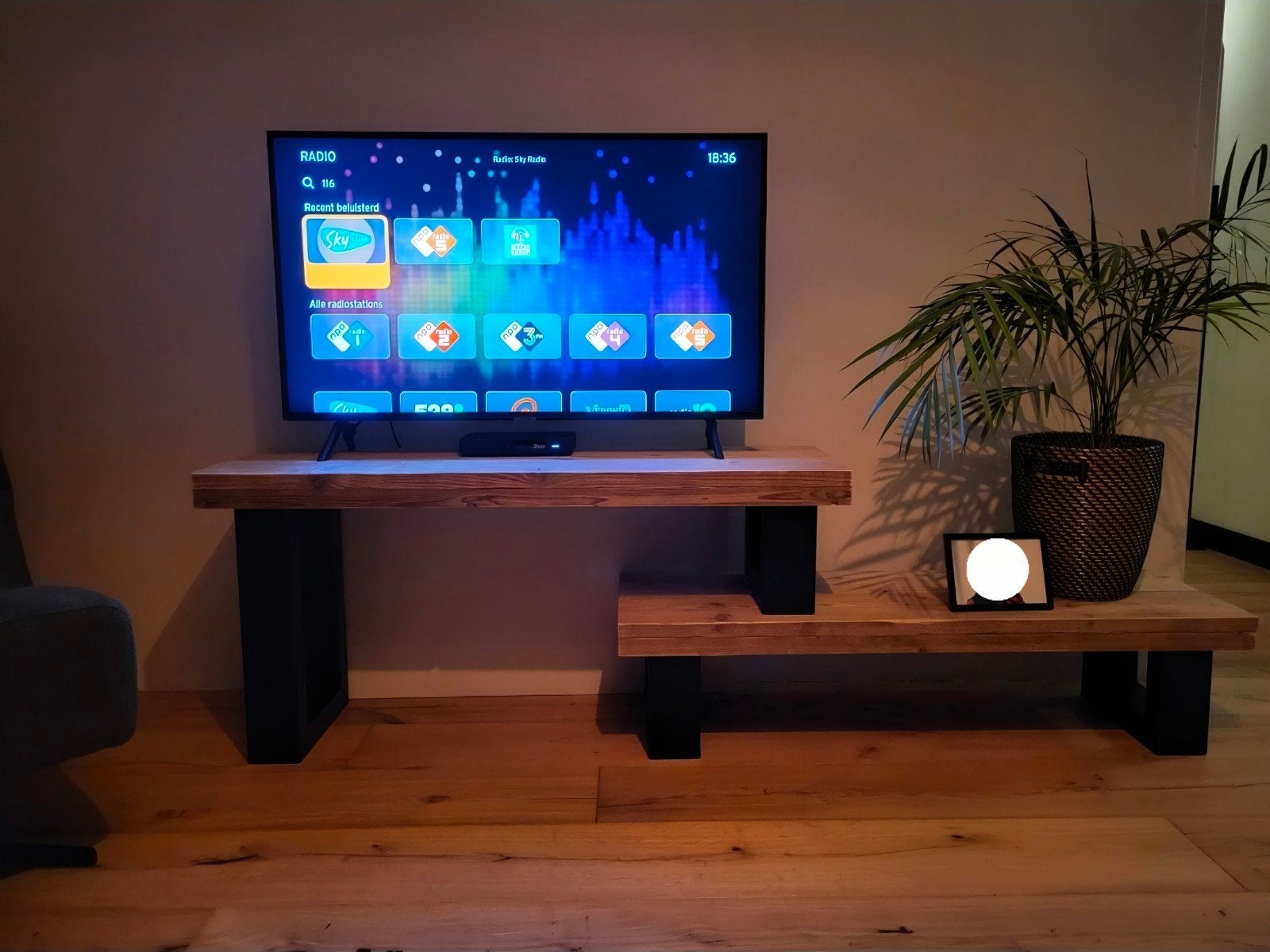 tv meubel - hoog/laag - steigerhout, Ophalen, 100 tot 150 cm, Zo goed als nieuw, Minder dan 100 cm