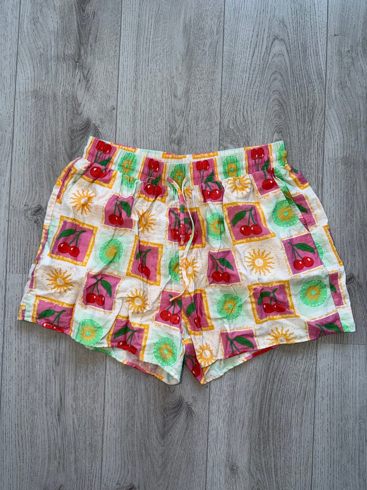 Loavies korte broek maat XL met kersenprint, Kort, Meerkleurig, Maat 46/48 (XL) of groter, Ophalen of Verzenden