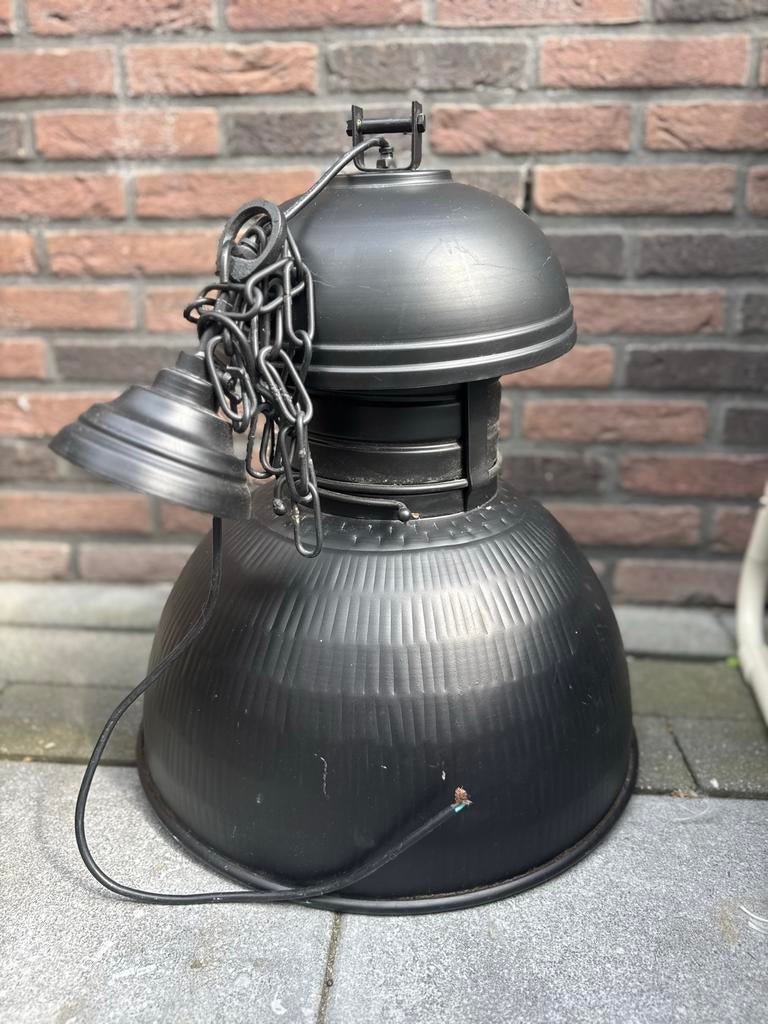 Zwarte hanglamp met ketting, Ophalen, Gebruikt, Metaal, Minder dan 50 cm