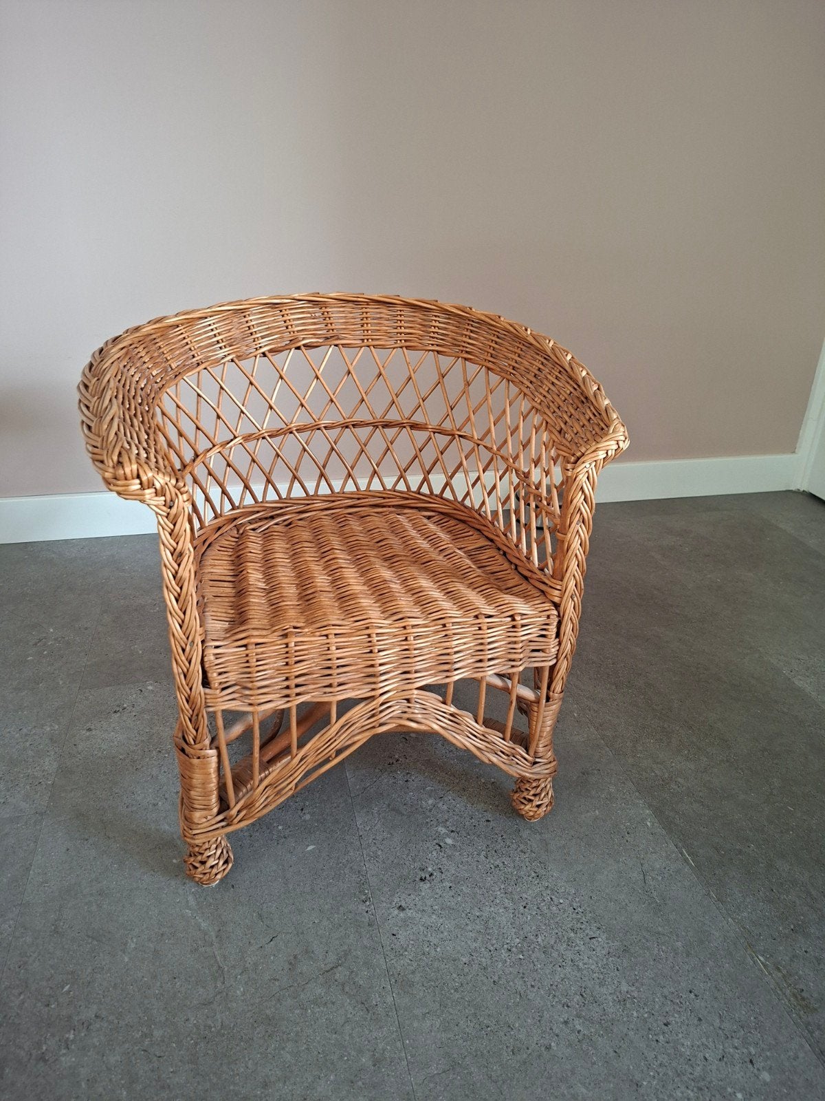 Rotan kinderstoel / poppenstoel, Ophalen