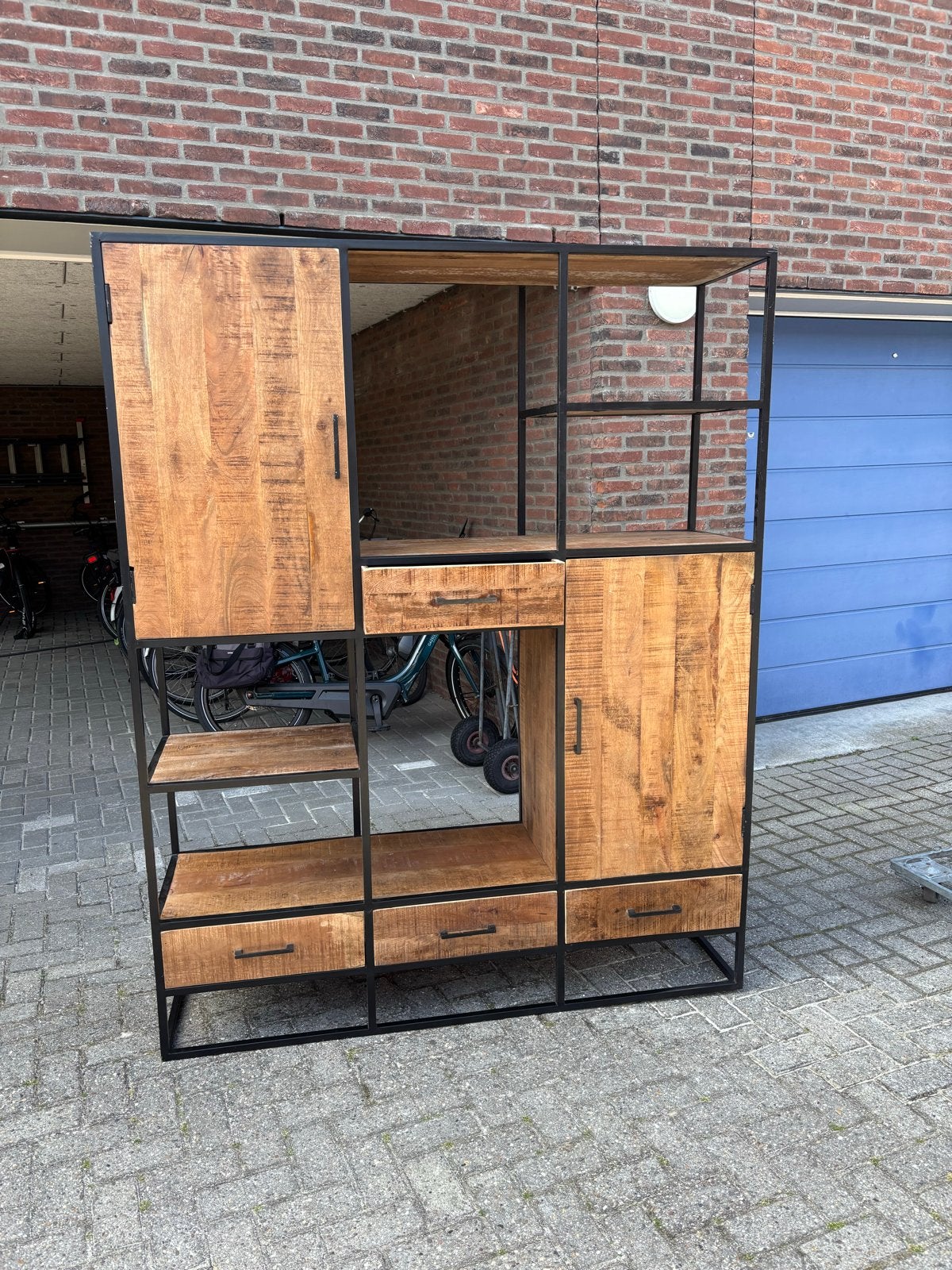 Industriële Kast van Mangohout en Metaal - Zo goed als nieuw, Ophalen, Zo goed als nieuw, Mango, Mango