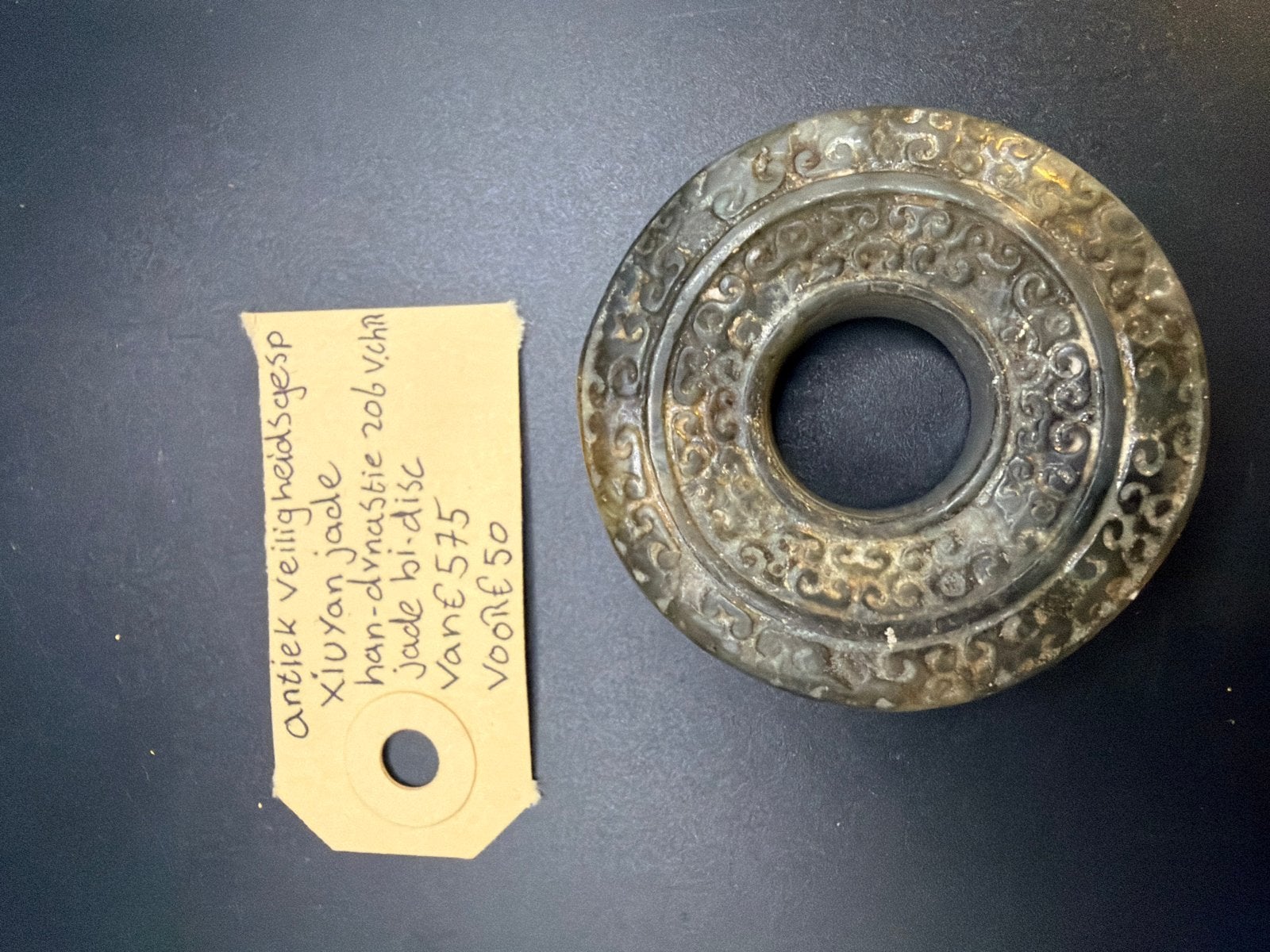 Antieke Xiuyan Jade Bi-schijf - Han-dynastie, Ophalen of Verzenden