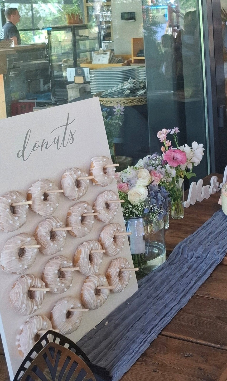 Donutbord 16/32 donuts (verhuur), Ophalen, Nieuw