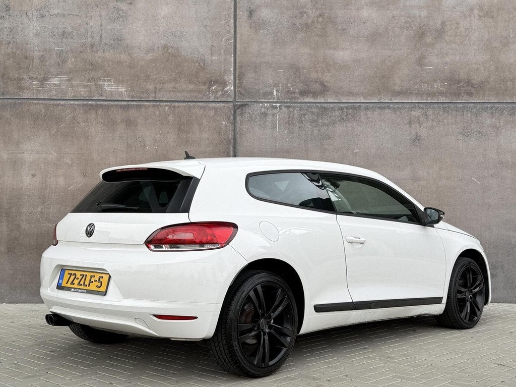Volkswagen Scirocco 1.4 TSI Highline | Orgi NL! | Ketting ve, Auto's, Volkswagen, Voorwielaandrijving, Euro 5, Gebruikt, Zwart