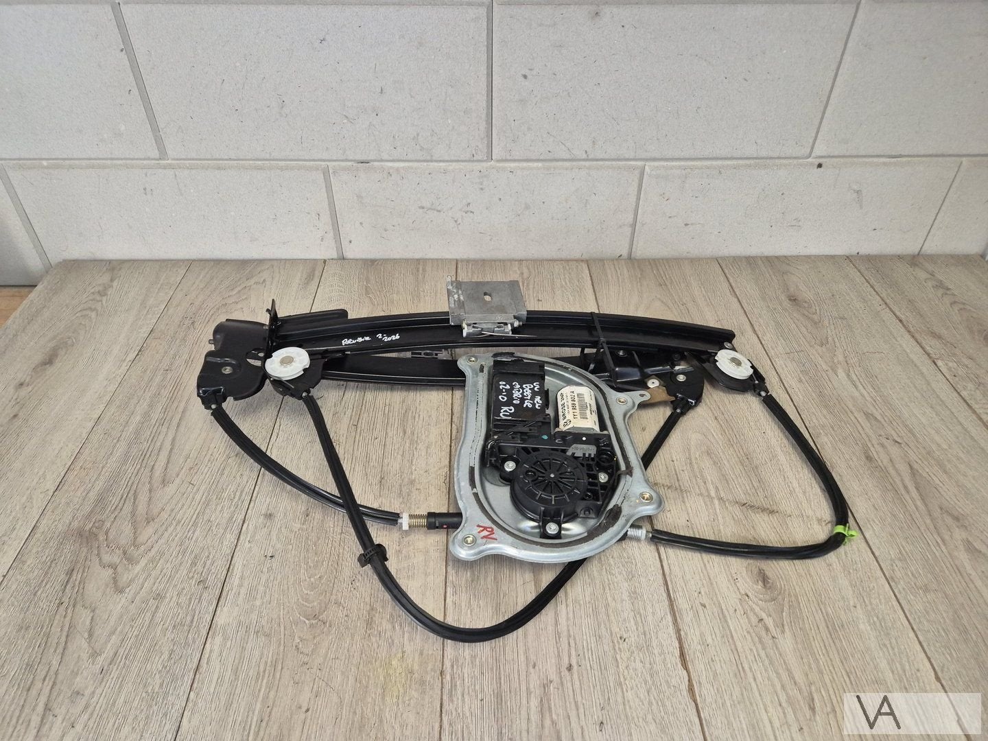 VW New Beetle raammechanisme rechts voor 1y1959802a €400, Auto-onderdelen, Gebruikt, -, Volkswagen, -