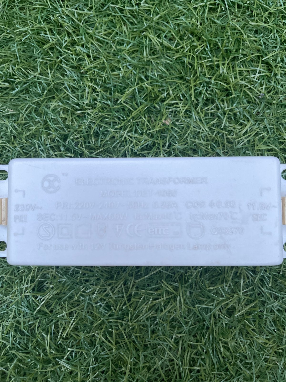 Gebruikte Elektronische Transformator 12V Halogeen Lampen, Ophalen of Verzenden, Gebruikt