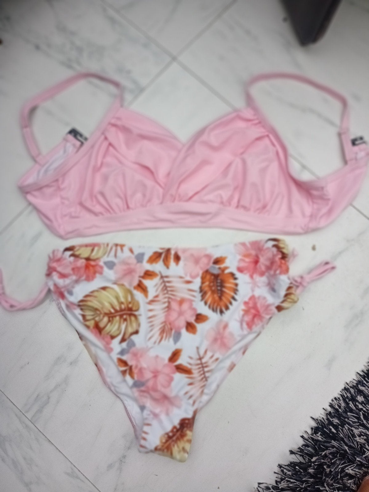 zeer mooie   bikini   2xxl nieuwe nog, Kleding | Dames, Badmode en Zwemkleding, Ophalen, Nieuw, Roze, Bikini