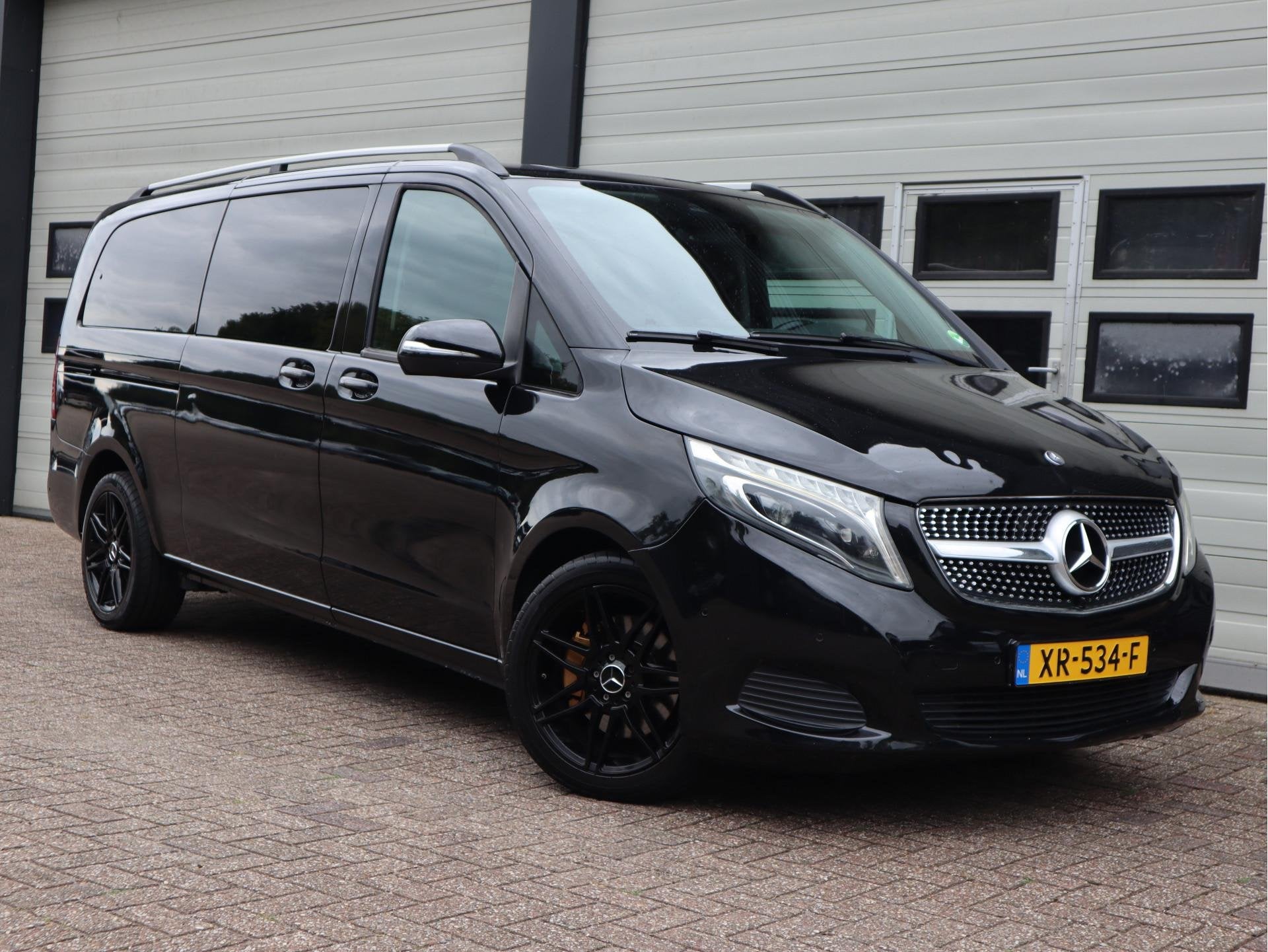 Mercedes-Benz V-klasse 220d Euro 6 - 8 Pers. Extra Lang L3 -, Auto's, Metallic lak, Stof, Gebruikt, 4 cilinders