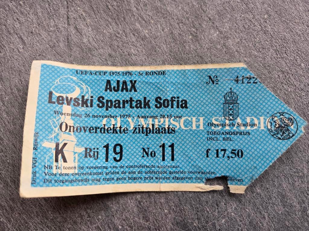 Origineel Ticket Ajax - Levski Sofia UEFA cup 1975, Ophalen of Verzenden, Ajax