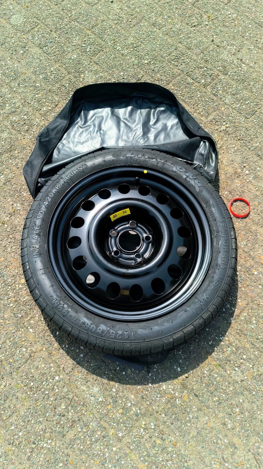 Reservewiel Ford Puma (T125/80R17), Ophalen, Overige, Banden en Velgen, Nieuw