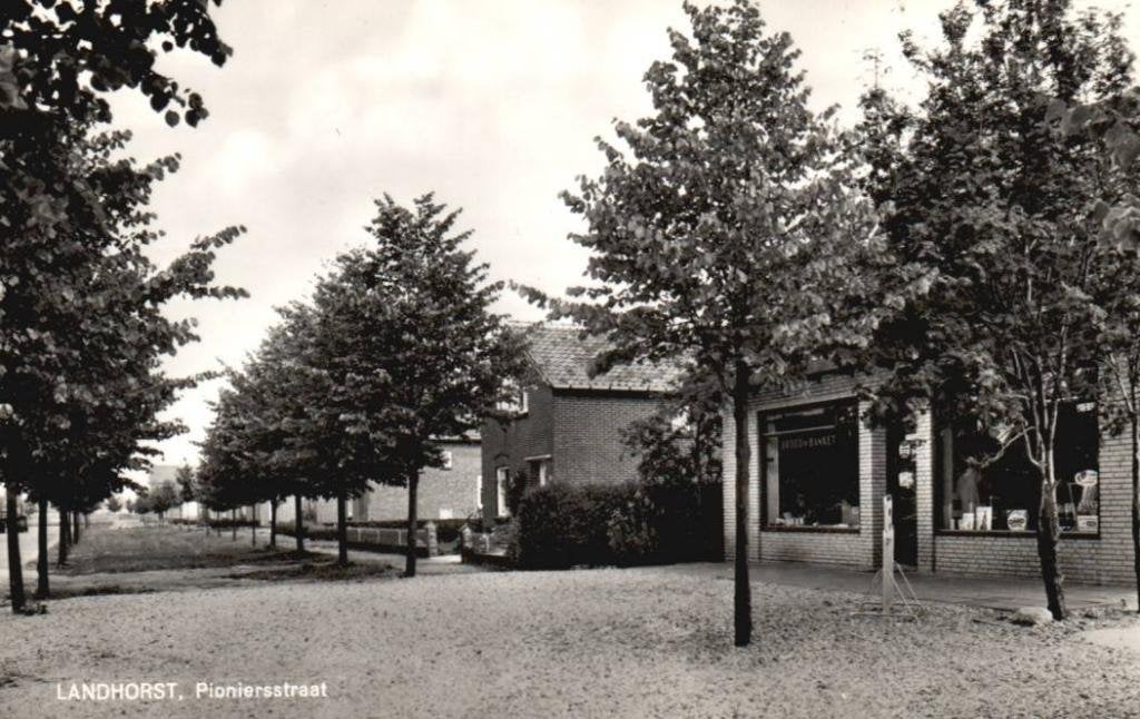 Landhorst Pionierstraat 1967, Ophalen, 1960 tot 1980, Ongelopen, Noord-Brabant