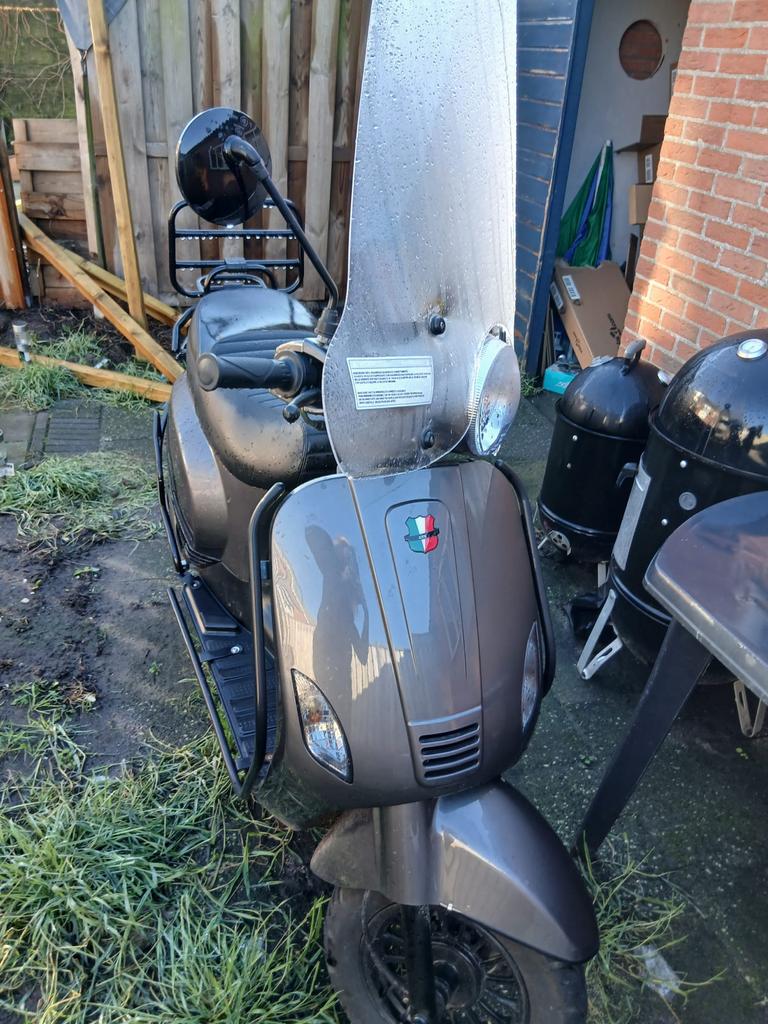 Toscana GTS Scooter - Stijlvol en Betrouwbaar, Fietsen en Brommers, Brommeronderdelen | Scooters, Ophalen, Zo goed als nieuw, Overige typen