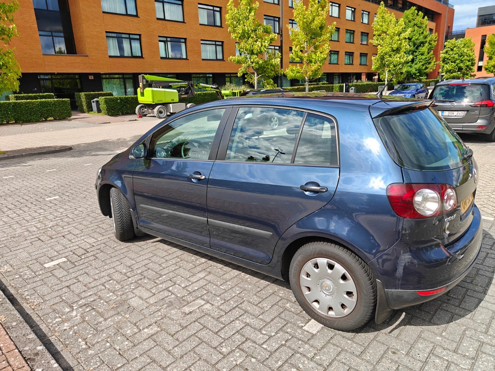Volkswagen Golf Plus 1.6 75KW 2006 Grijs, Auto's, 4 cilinders, 1283 kg, 1200 kg, Particulier