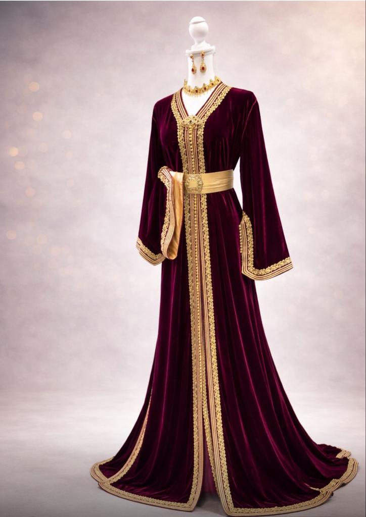 Prachtige Marokkaanse Kaftan’s/takchta,s te HUUR, Kleding | Dames, Gelegenheidskleding, Overige typen, Paars, Zo goed als nieuw