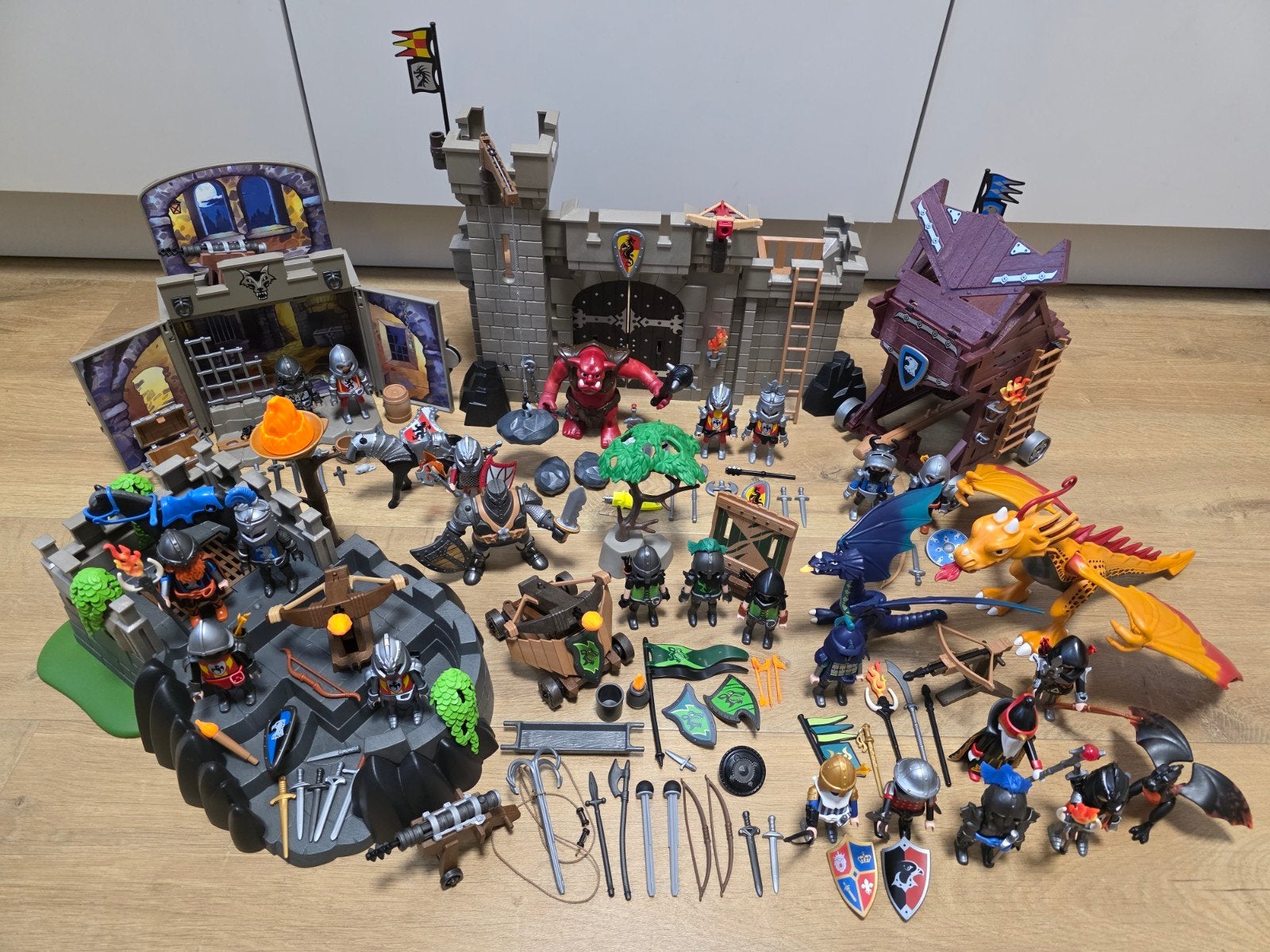 Playmobil 5670 kasteelpoort met trol, draken ridders en meer, Ophalen of Verzenden, Zo goed als nieuw, Complete set