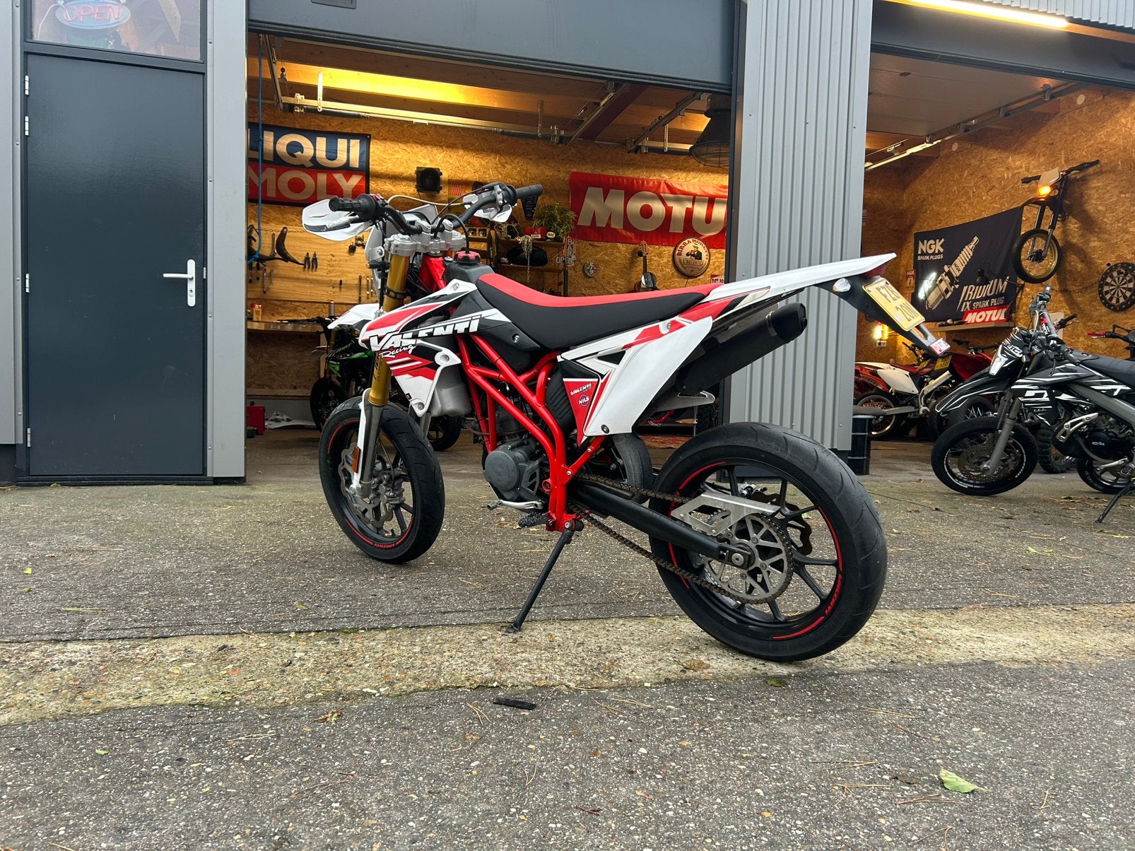 Suzuki Valenti N01 2021!, Fietsen en Brommers, Ophalen of Verzenden, Zo goed als nieuw, Maximaal 45 km/u