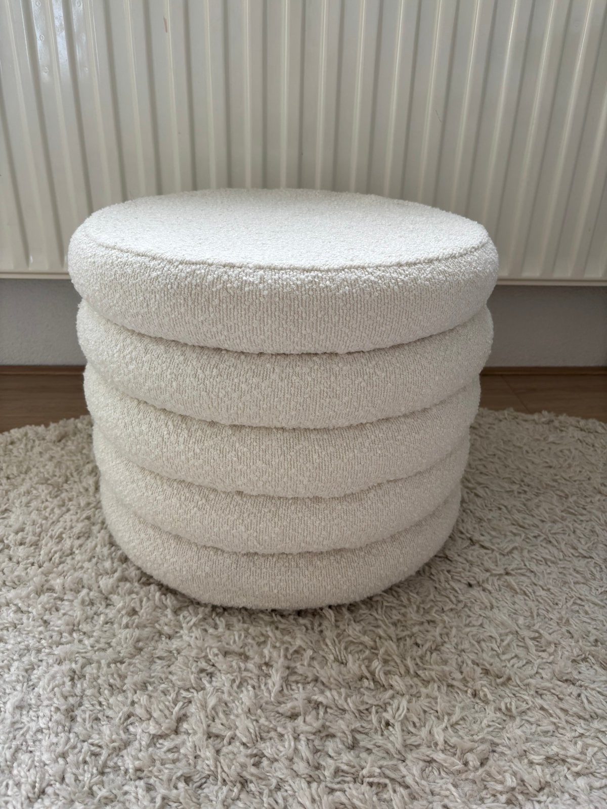 Xenos teddy opbergpoef off white Z.G.A.N, Ophalen, Zo goed als nieuw, Rond, Minder dan 50 cm