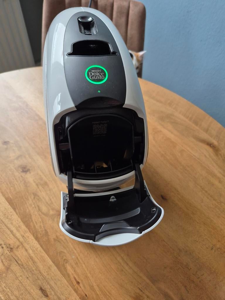 Dolce Gusto NEO Latte koffiezetapparaat, Ophalen, Krups, Zo goed als nieuw, Capsulehouder