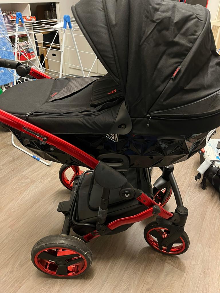 Junama kinderwagen complete set + isofix, Kinderen en Baby's, Kinderwagens en Combinaties, Ophalen, Gebruikt, Kinderwagen, Overige merken