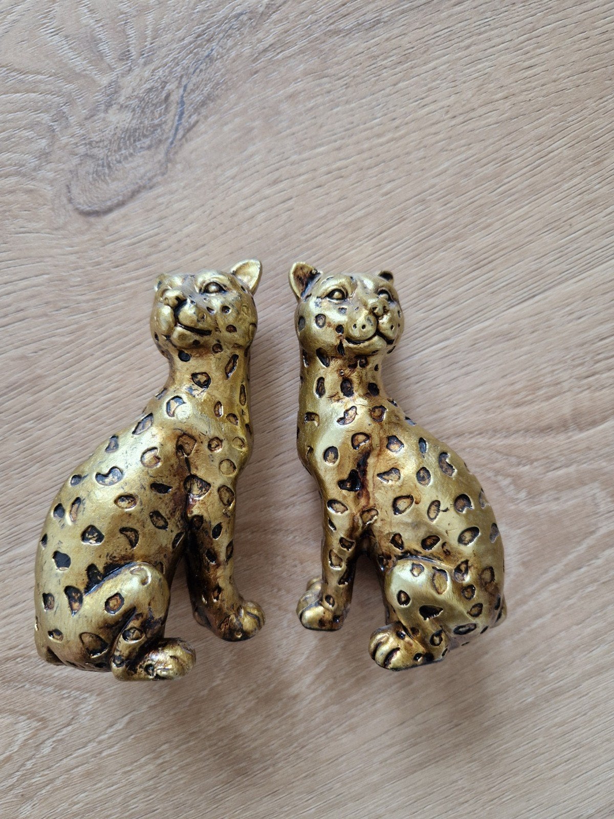 2 goudkleurige panter beeldjes, Ophalen of Verzenden