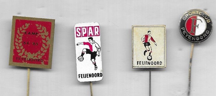4 X FEYENOORD VOETBAL SPELDEN FEIJENOORD ROTTERDAM, Ophalen of Verzenden, Gebruikt, Sport, Speldje of Pin