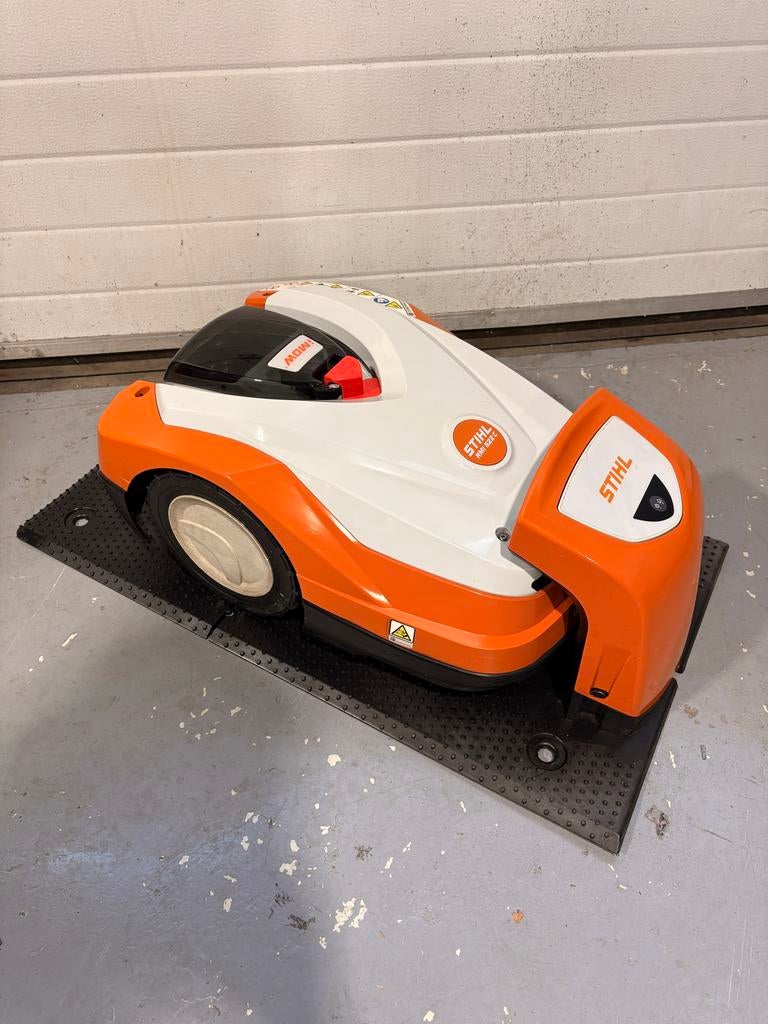 STIHL iMOW RMI 522 C Robotmaaier - GPS - Zeer nette staat, Tuin en Terras, Ophalen of Verzenden, Gebruikt, Meer dan 25 cm, Bestuurbaar via app