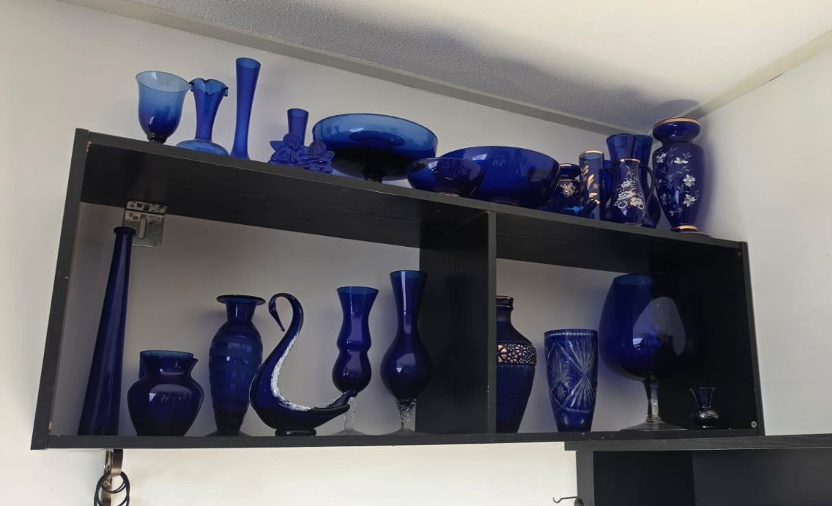 Collectie Antiek en Uniek Blauw Glaswerk, Ophalen