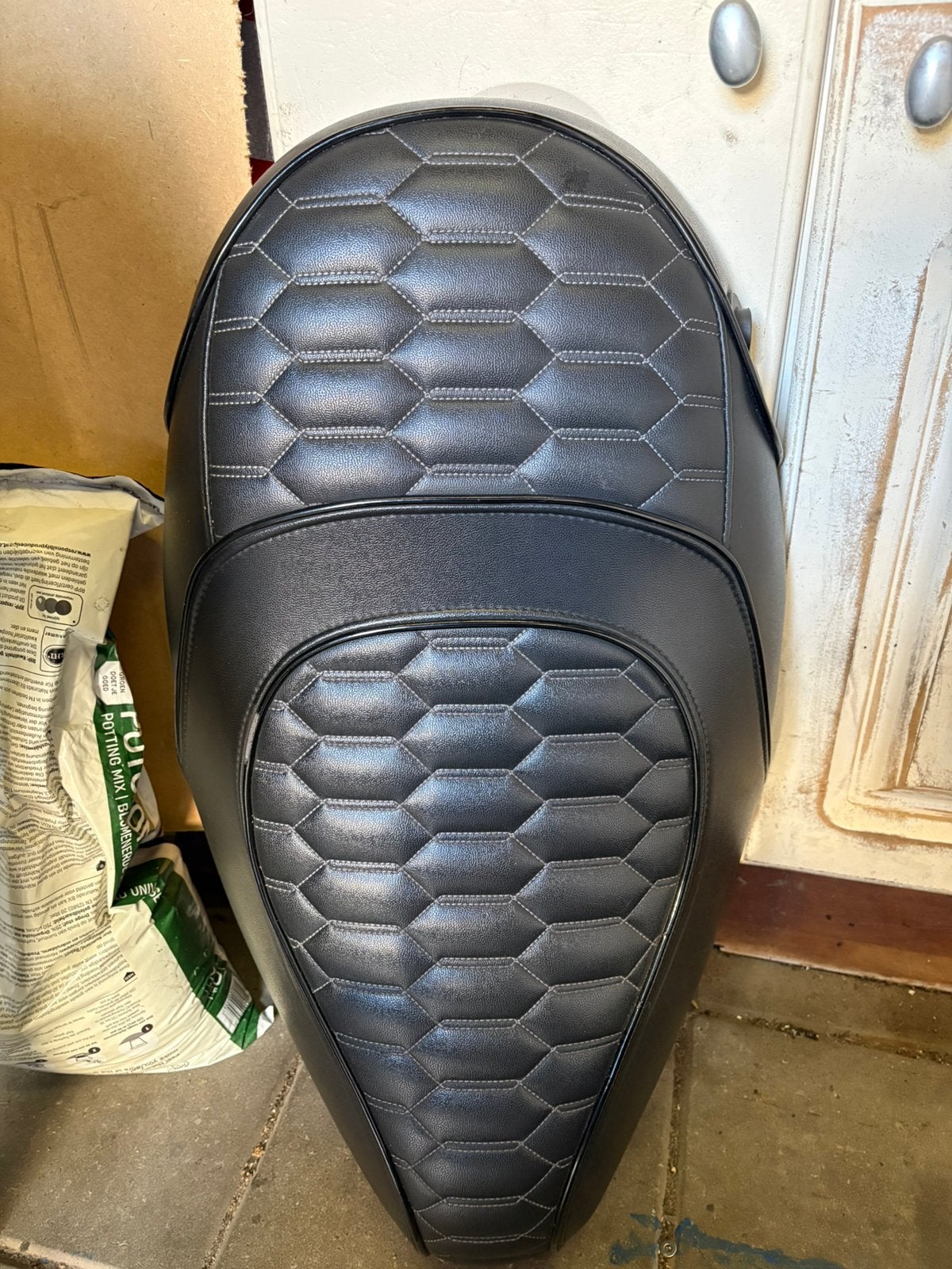 Custom zadel piaggio zip, Ophalen