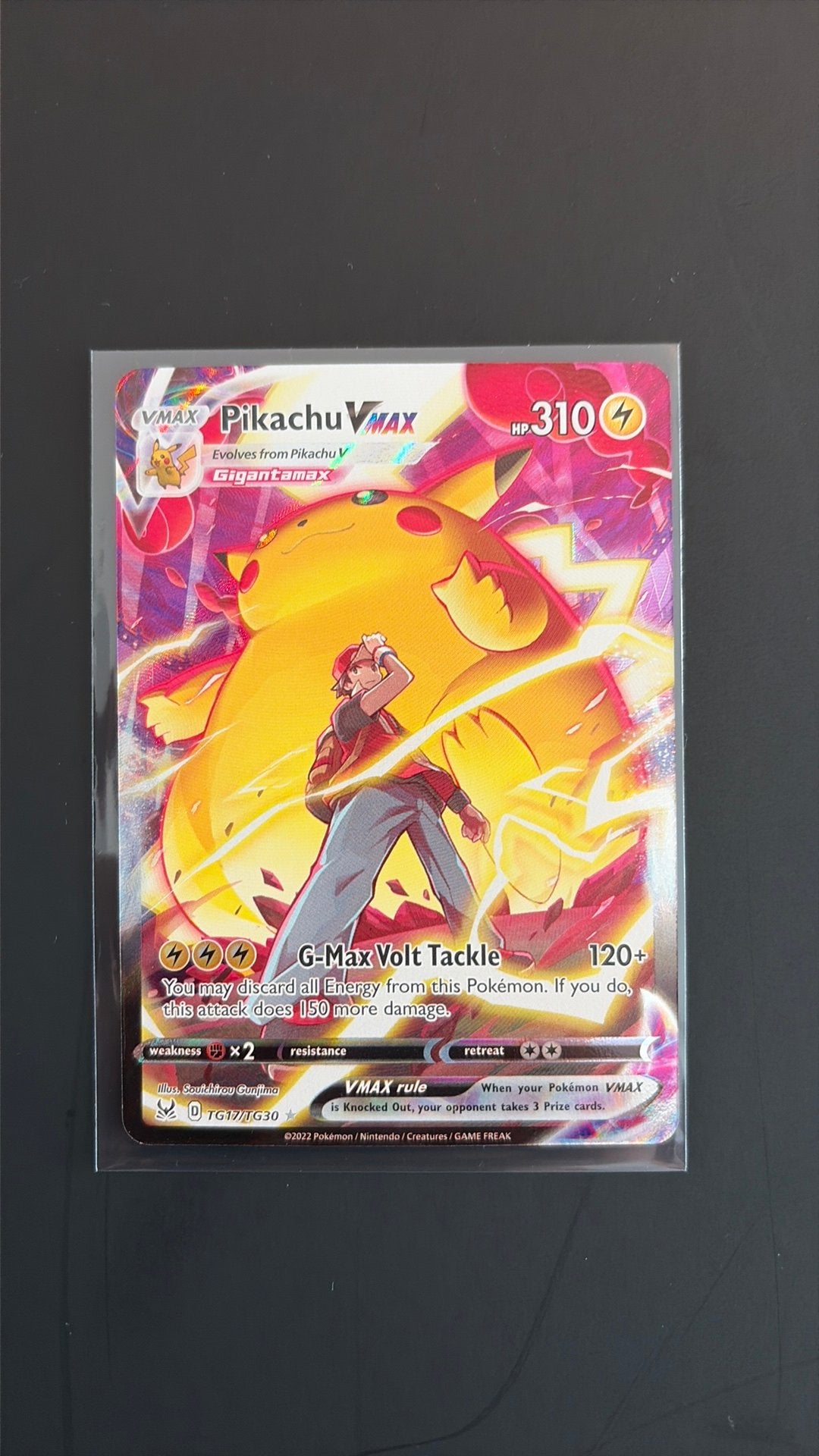Pikachu VMAX TG17/TG30 - Lost Origin, Ophalen of Verzenden, Zo goed als nieuw
