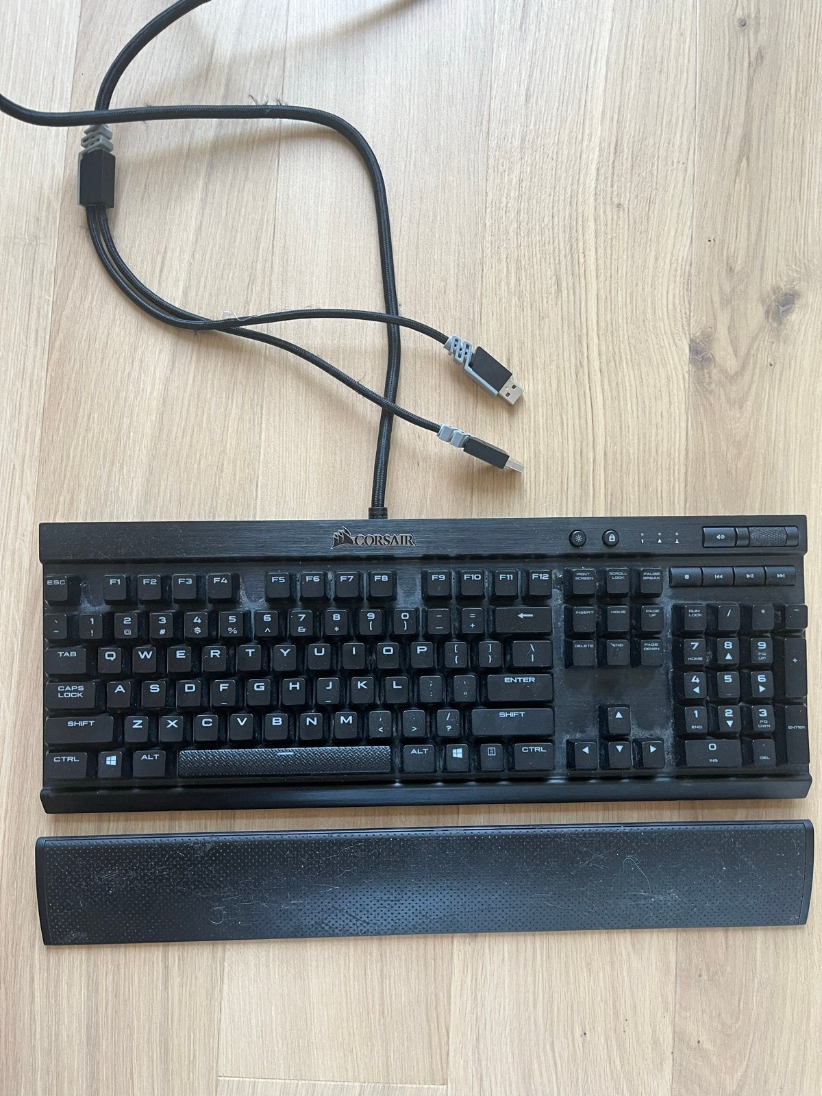 Corsair K70 RGB MK.2 Mechanisch Gaming Toetsenbord Qwerty, Computers en Software, Ophalen, Gebruikt, Gaming toetsenbord, Qwerty