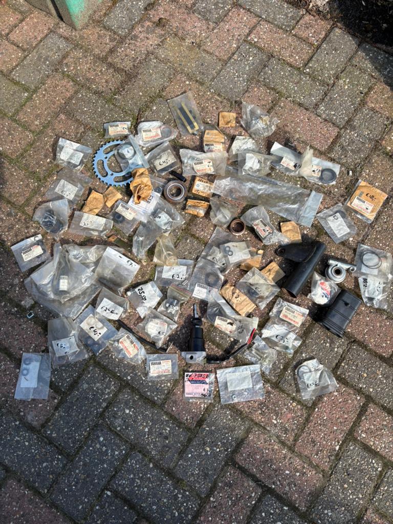 Partij yamaha xt500 sr500 etc. NOS, Ophalen of Verzenden