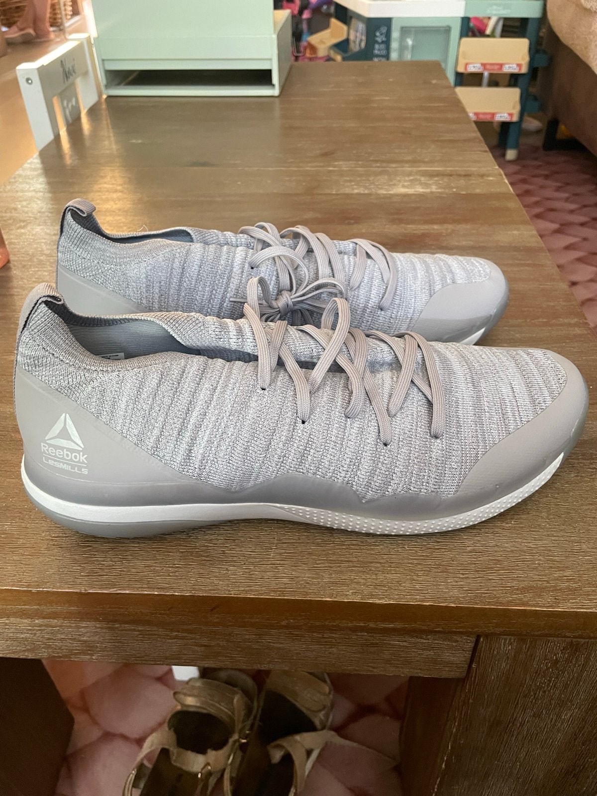 Reebok Sportschoenen les mills- Grijs - Maat 45,5, Sport en Fitness, Loopsport en Atletiek, Overige typen, Nieuw, Ophalen of Verzenden