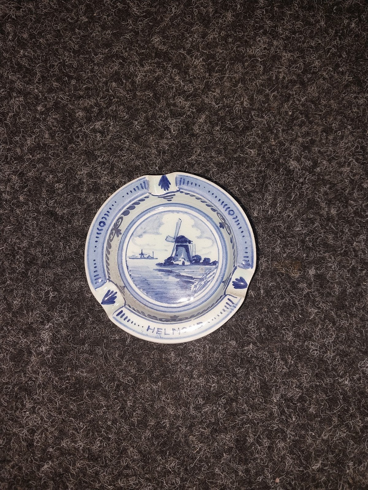 Delfts Blauw Asbakje met Molen en Helmond Opdruk, Ophalen of Verzenden