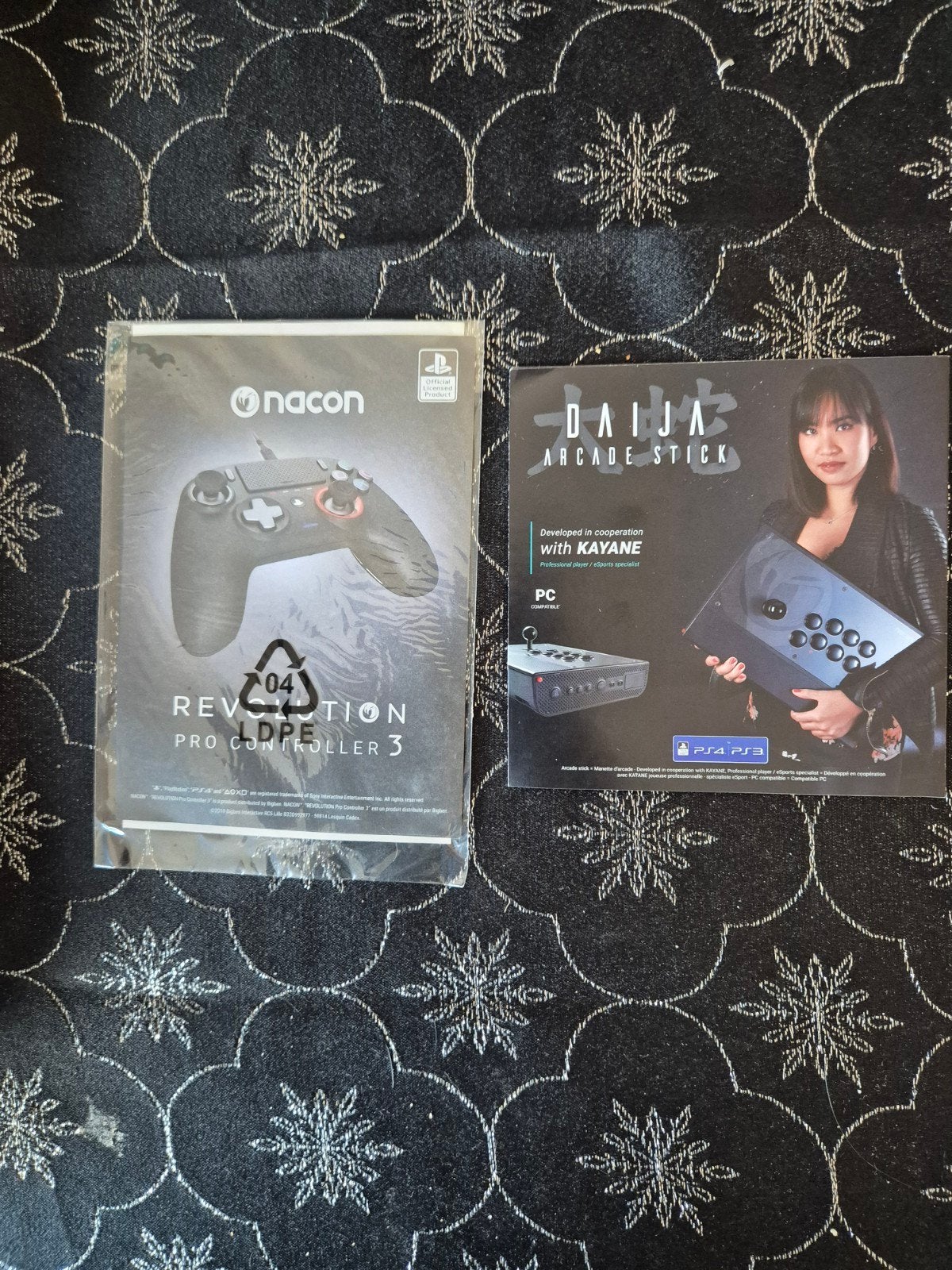 Nacon Revolution Pro Controller 3 voor PlayStation 4, Nieuw, Ophalen of Verzenden, Controller, PlayStation 4