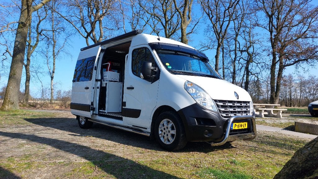 Renault Master buscamper L2H2 lage kilometerstand, Koelkast, Buscamper of Camperbus, Tot en met 2, Particulier