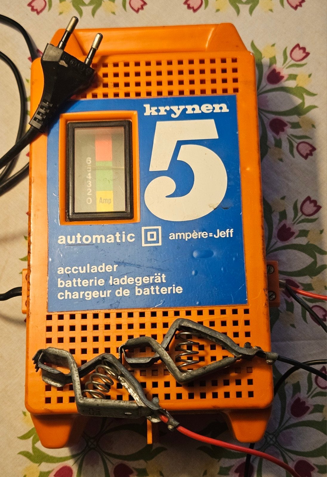 Krynen 5 Lood Accu Lader 12V - Automatisch, Ophalen