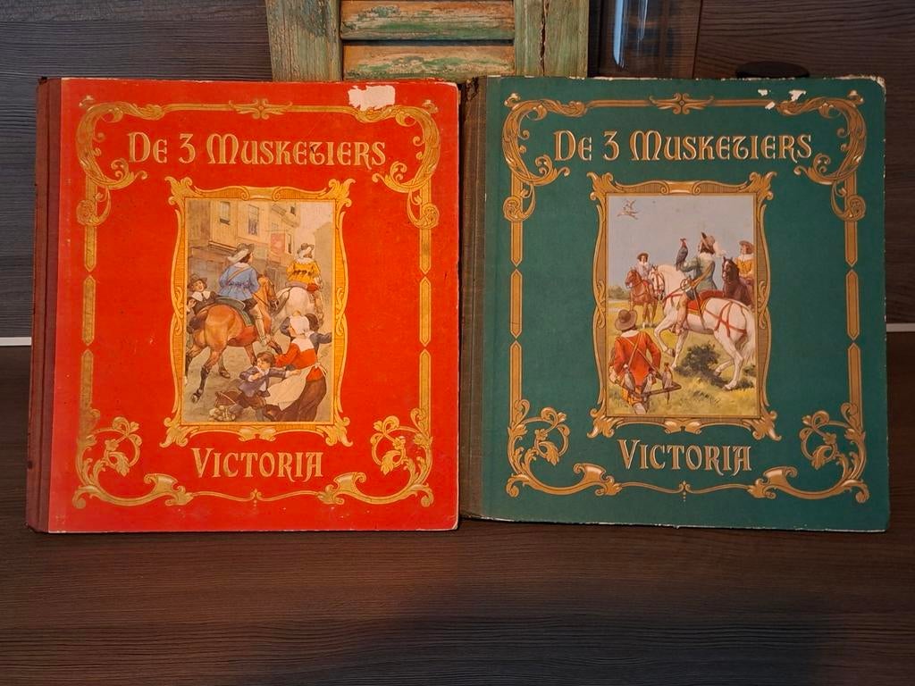 De 3 Musketiers - prentenboeken - Victoria (2 delen) 1944/50, Boeken, Ophalen of Verzenden, Gelezen, Alexander Dumas - Victoria.