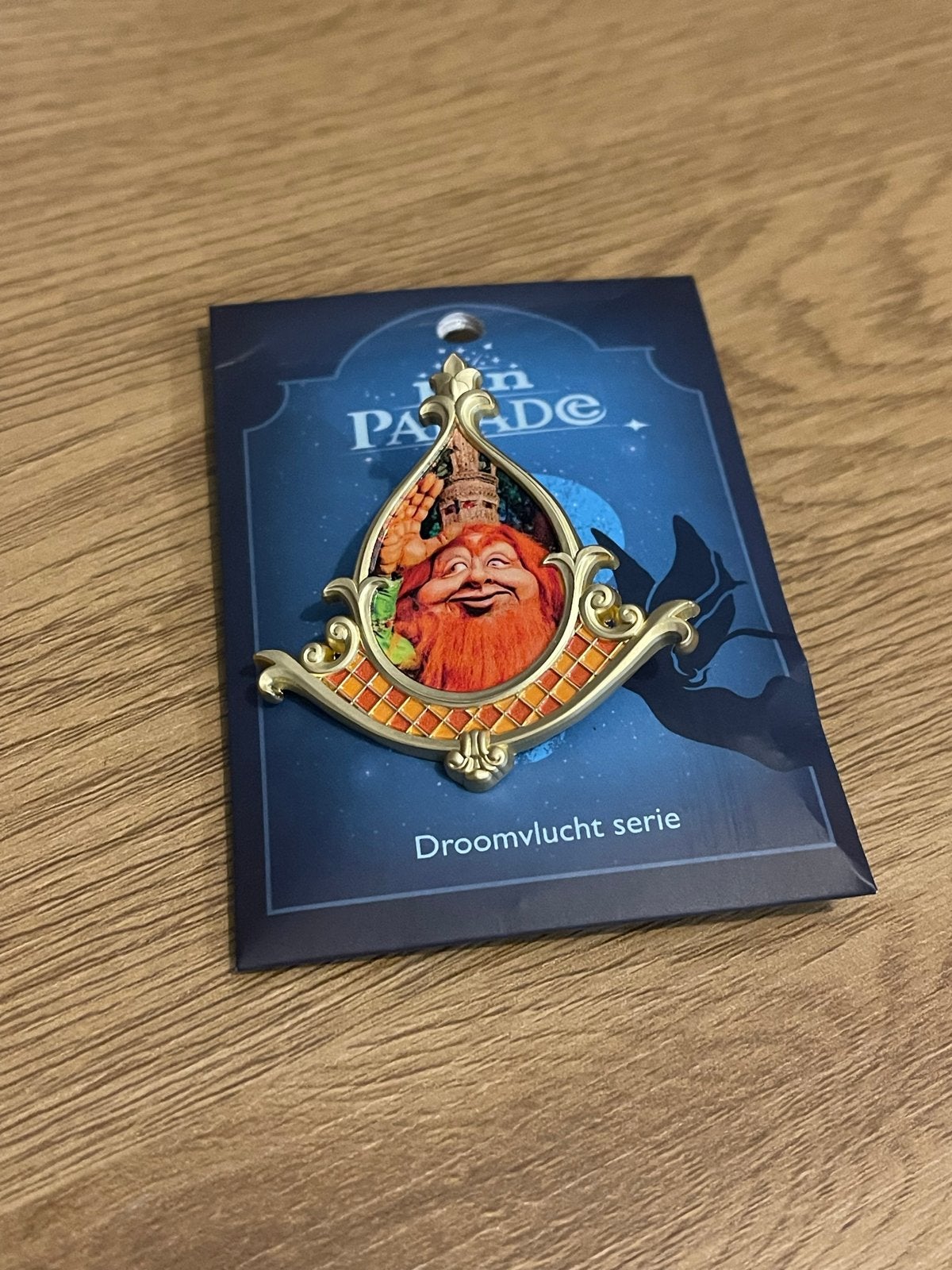 Efteling Droomvlucht Pin Koning Oberon, Verzamelen, Ophalen of Verzenden, Nieuw, Button of Speldje