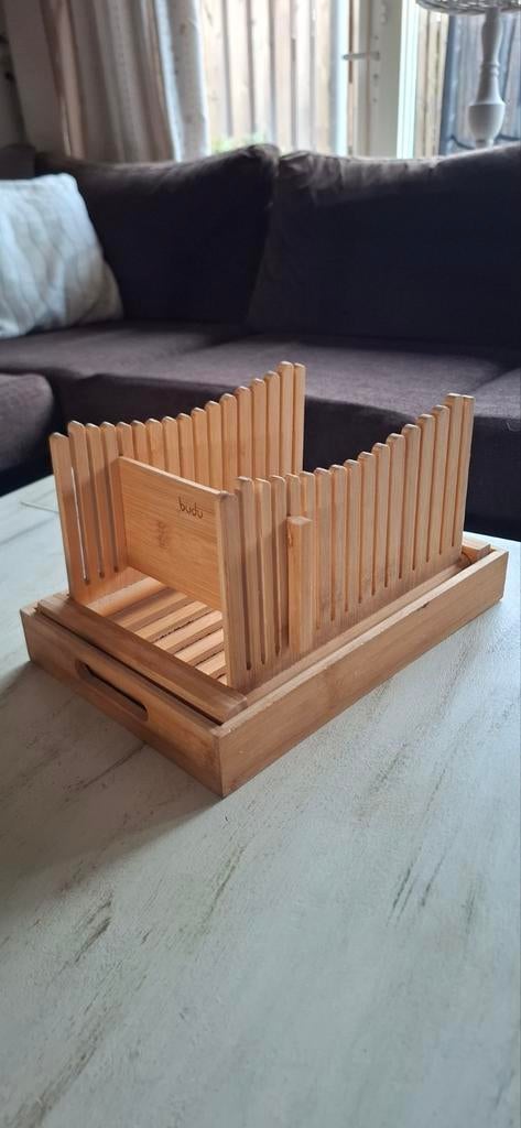 Houten Broodsnijder - Perfect voor gelijkmatige sneden, Gebruikt, Hout, Ophalen of Verzenden, Snijmachine