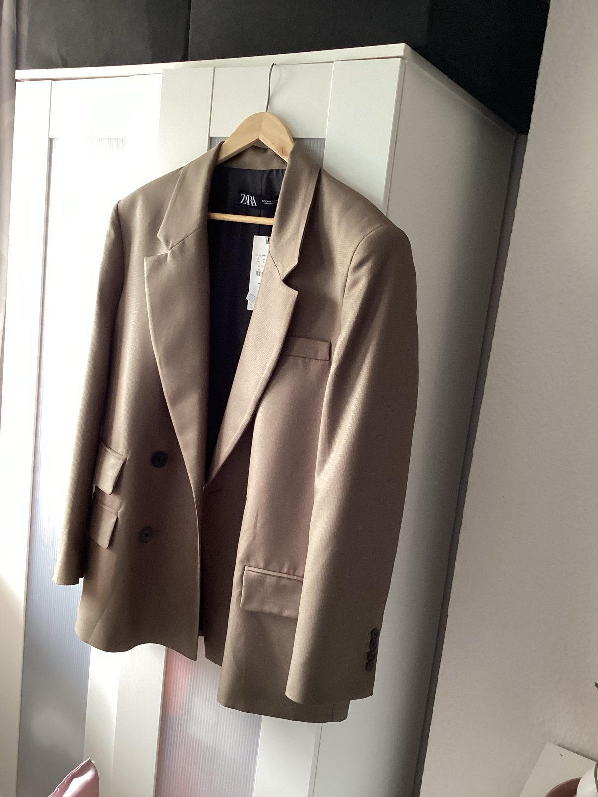 Nieuwe ZARA oversized blazer in kaki Mt L met prijskaartje, Maat 42/44 (L), Nieuw, Ophalen of Verzenden, Jasje