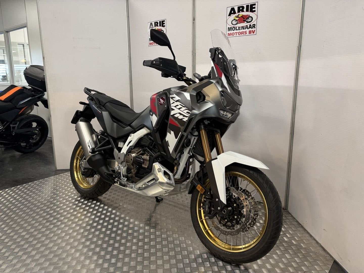 Honda Africa Twin Adventure Sport ES (bj 2026), 2 cilinders, HONDA, Motorrijbewijs A, Bedrijf