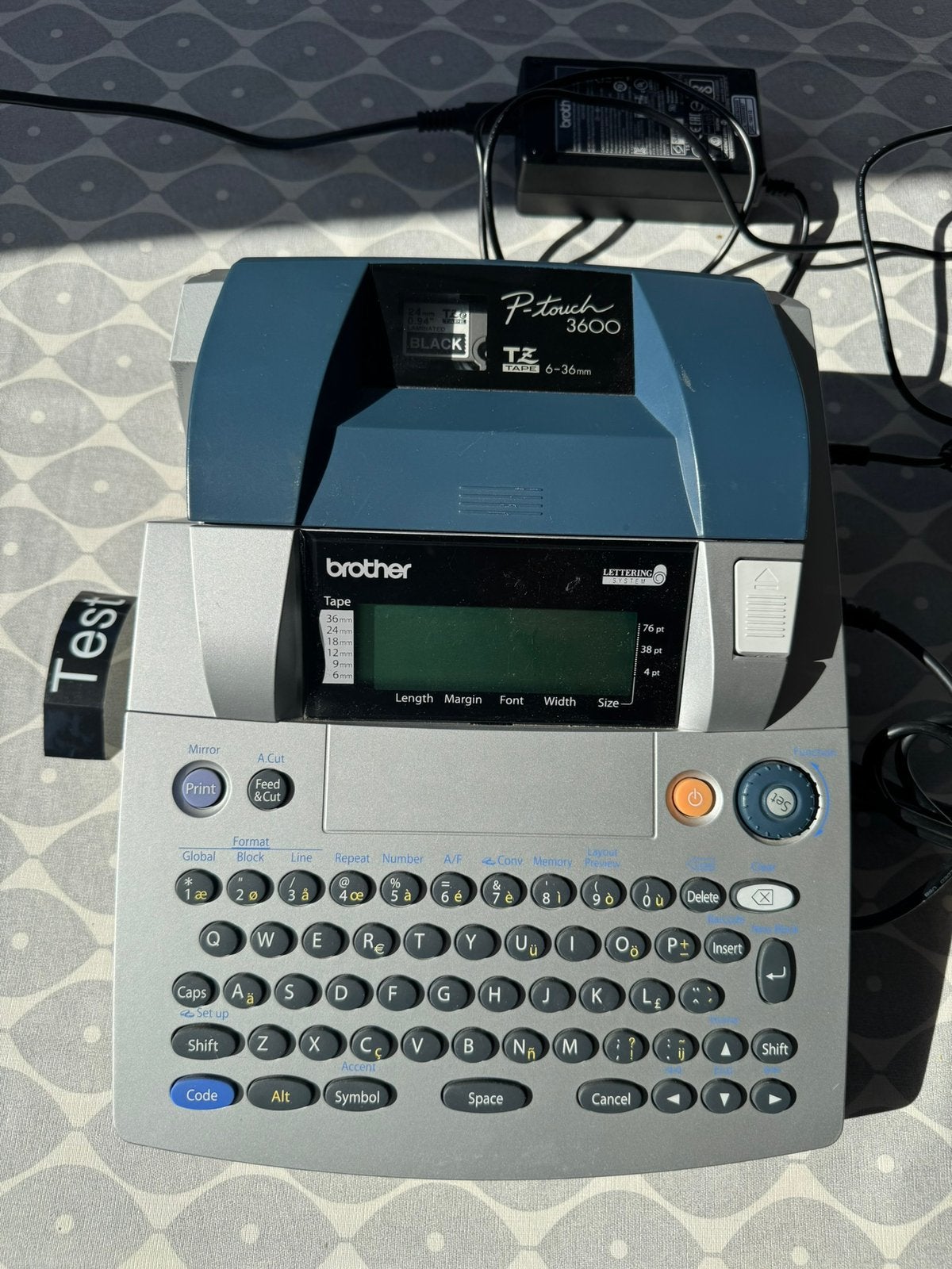 Brother P-touch 3600 professionele labelprinter – werkend, Computers en Software, Labelprinters, Ophalen of Verzenden, Zo goed als nieuw