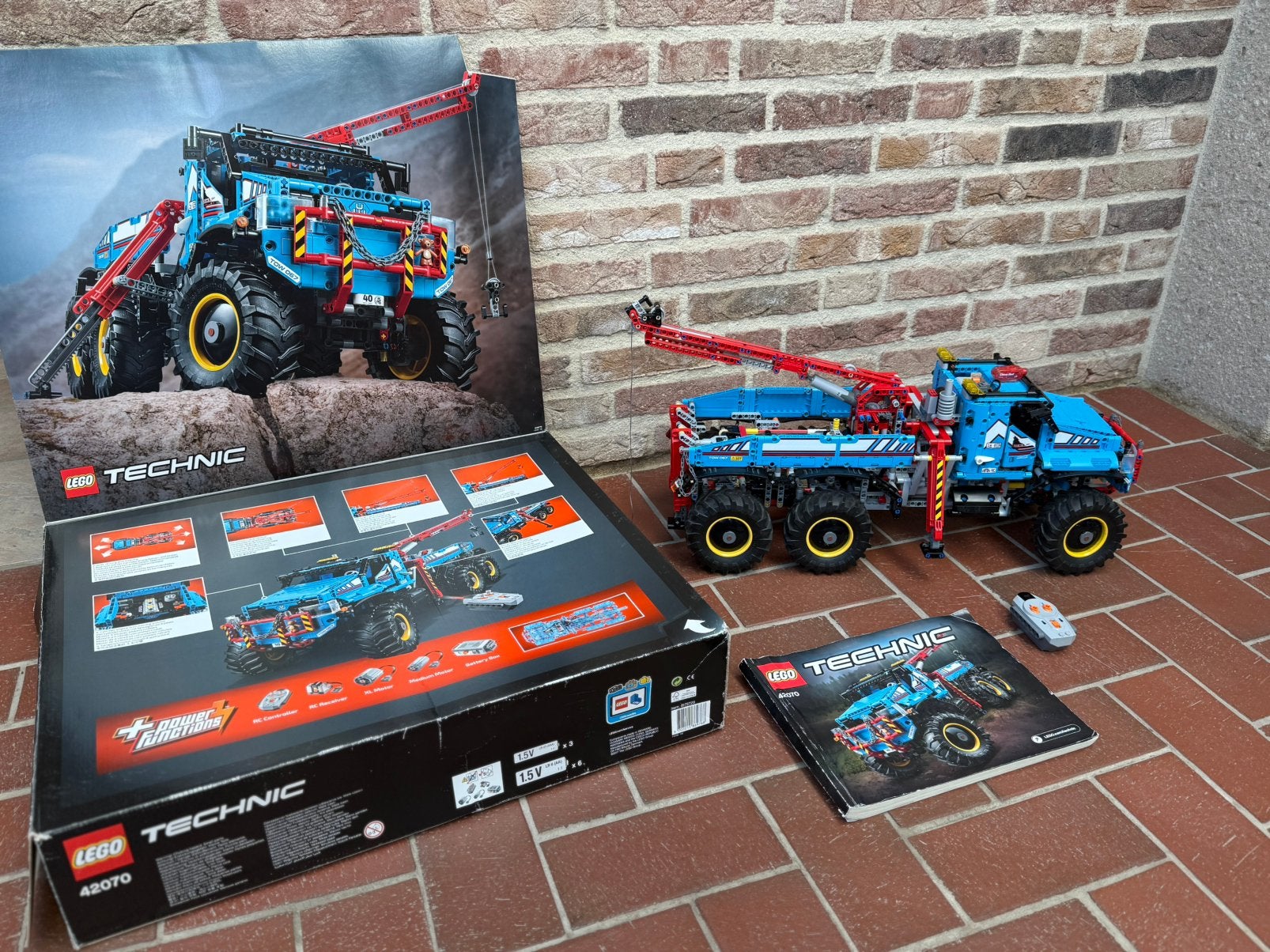Lego 42070 6 wheel truck technic limited edition 40 jaar, Kinderen en Baby's, Speelgoed | Duplo en Lego, Ophalen, Lego, Zo goed als nieuw