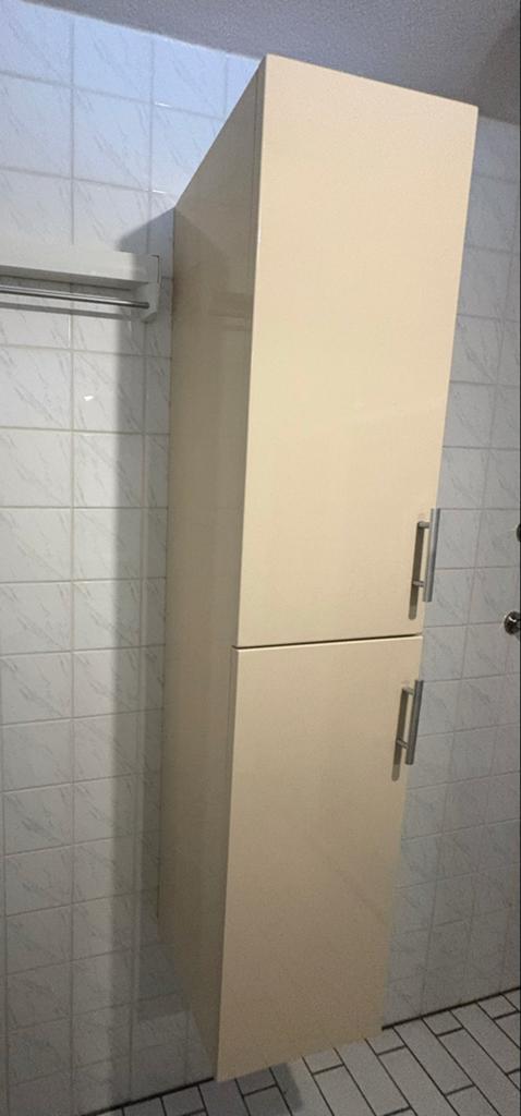 Complete badkamerset: wastafel, spiegelkast, meubel & planch, Huis en Inrichting, Badkamer | Badkamermeubels, Spiegelkast, 100 tot 150 cm