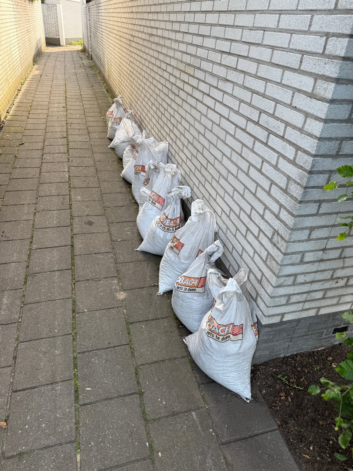 Grind , 13 zakken GRATIS, Ophalen, Zo goed als nieuw, Multi, Grind
