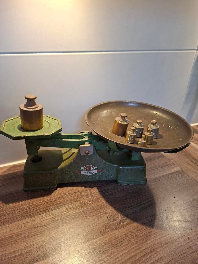 Vintage S.I.F. Keukenweegschaal met Gewichten, Ophalen of Verzenden
