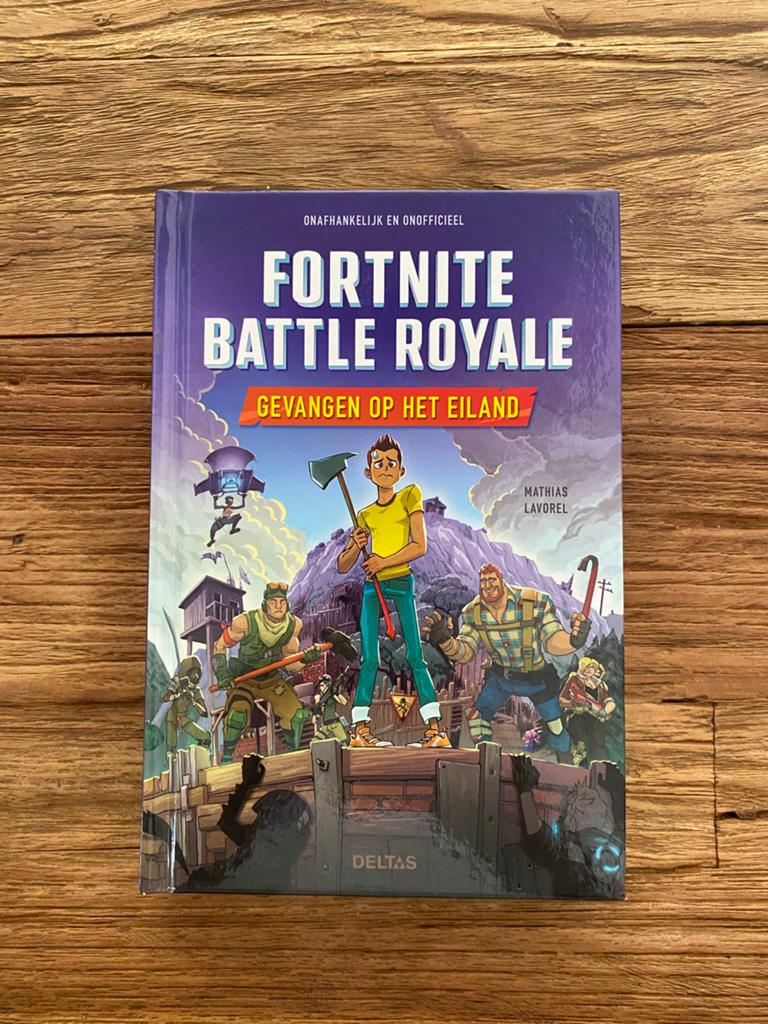 Boek fortnite battle royale, Boeken, Ophalen, Fictie algemeen, Zo goed als nieuw, Mathias Lavorel